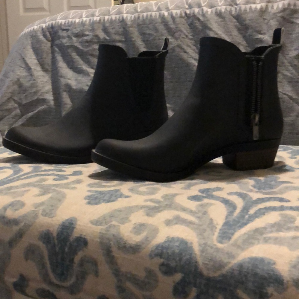 Lucky brand boots